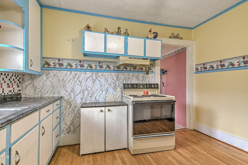 Photo #18: 3478 Reed Hollow Road