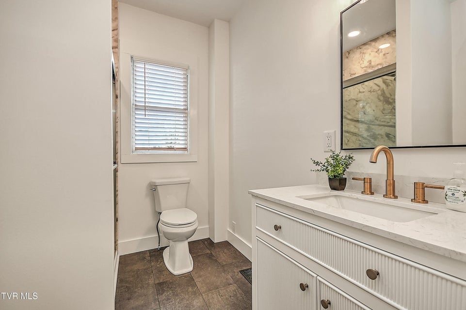 Photo #12: 1132 Virginia Avenue