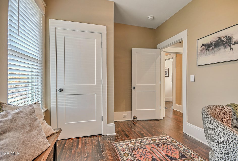 Photo #20: 1132 Virginia Avenue