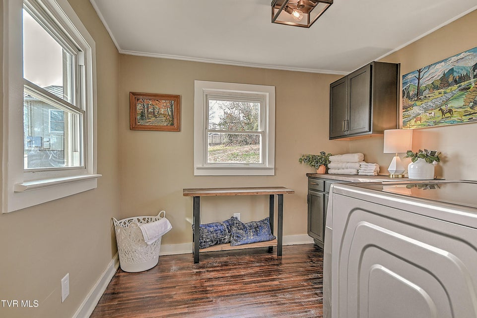 Photo #24: 1132 Virginia Avenue