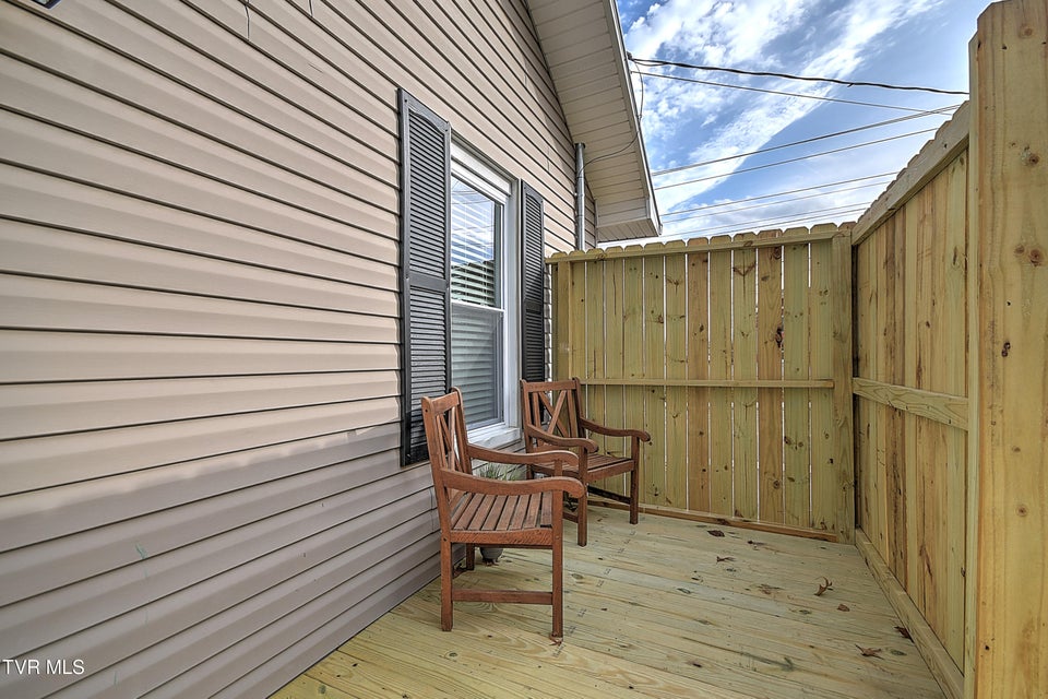 Photo #26: 1132 Virginia Avenue