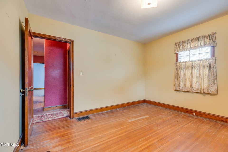 Photo #14: 1412 Wabash Street