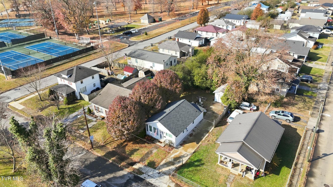 Photo #22: 1010 Borden Street