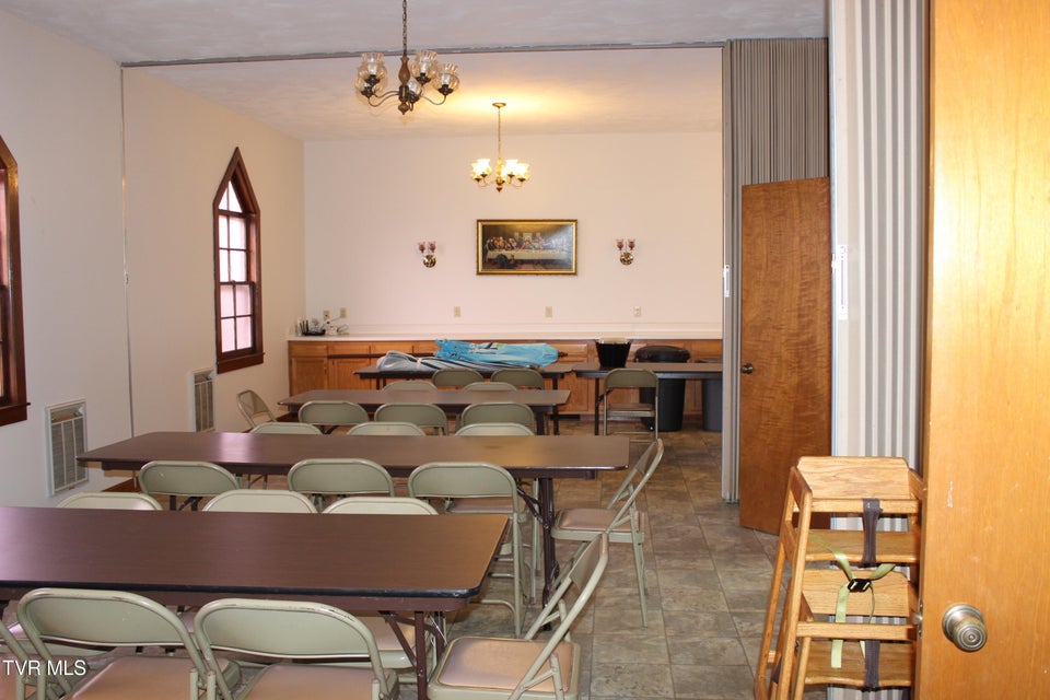 Photo #13: 40027 Widener Valley Road