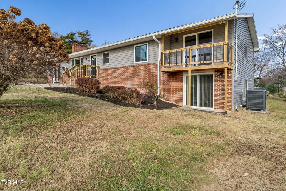 Photo #6: 312 Sunnybrook Drive