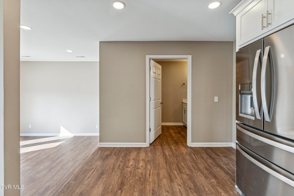 Photo #22: 312 Sunnybrook Drive