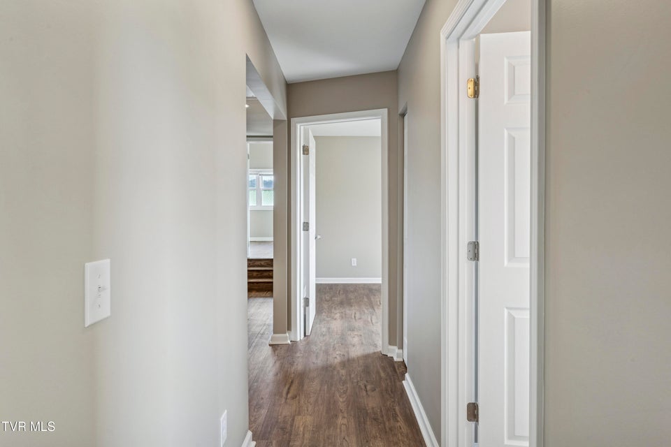 Photo #34: 312 Sunnybrook Drive