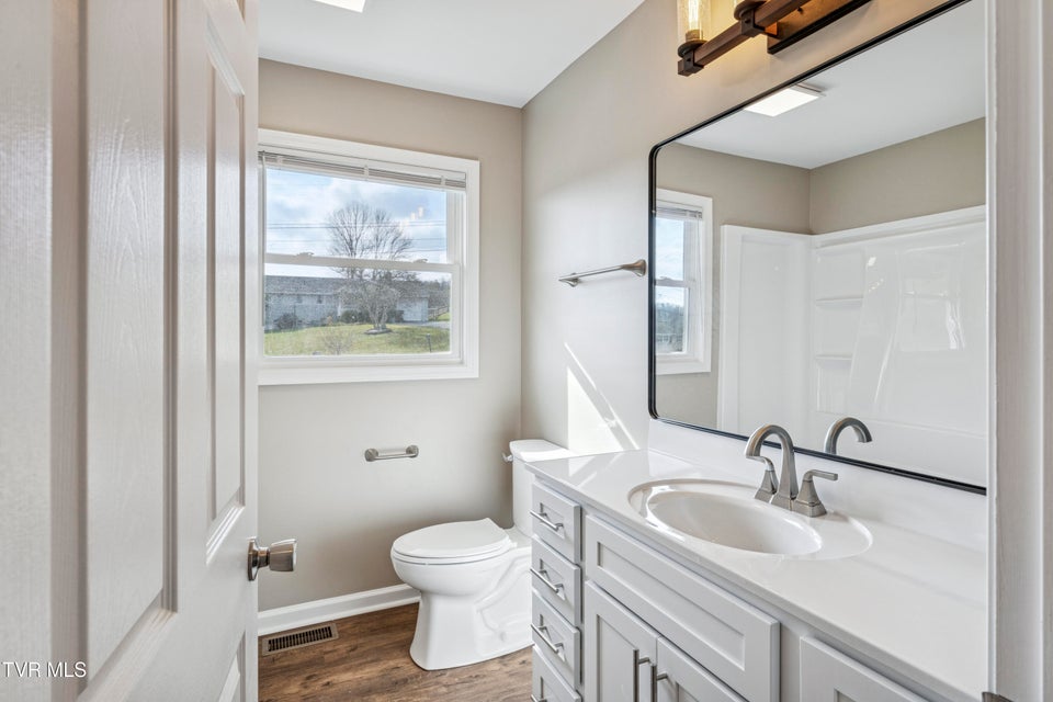 Photo #35: 312 Sunnybrook Drive