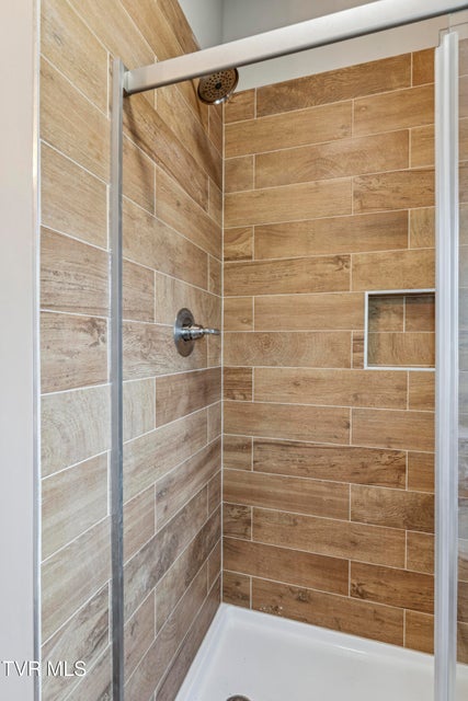 Photo #52: 312 Sunnybrook Drive