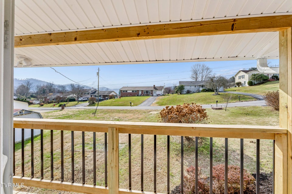 Photo #54: 312 Sunnybrook Drive