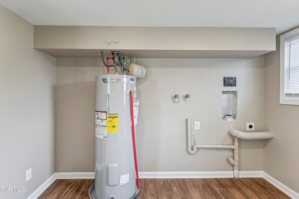 Photo #66: 312 Sunnybrook Drive