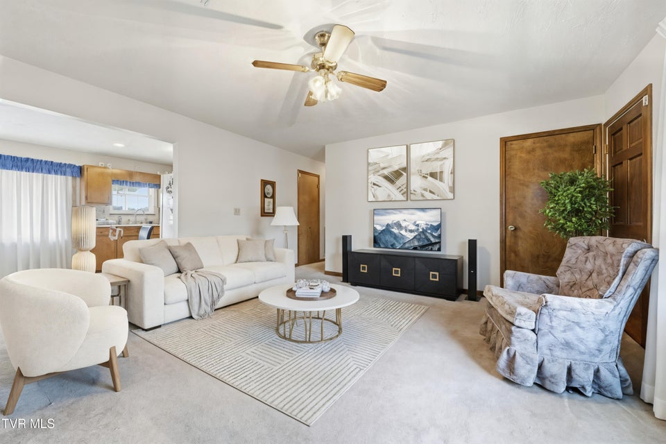 Photo #7: 3859 Newport Highway