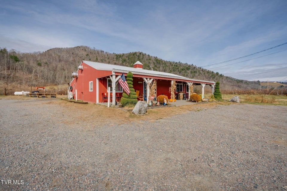 Photo #6: 4020 Roan Creek Road