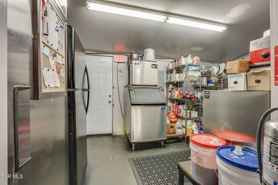 Photo #22: 4020 Roan Creek Road