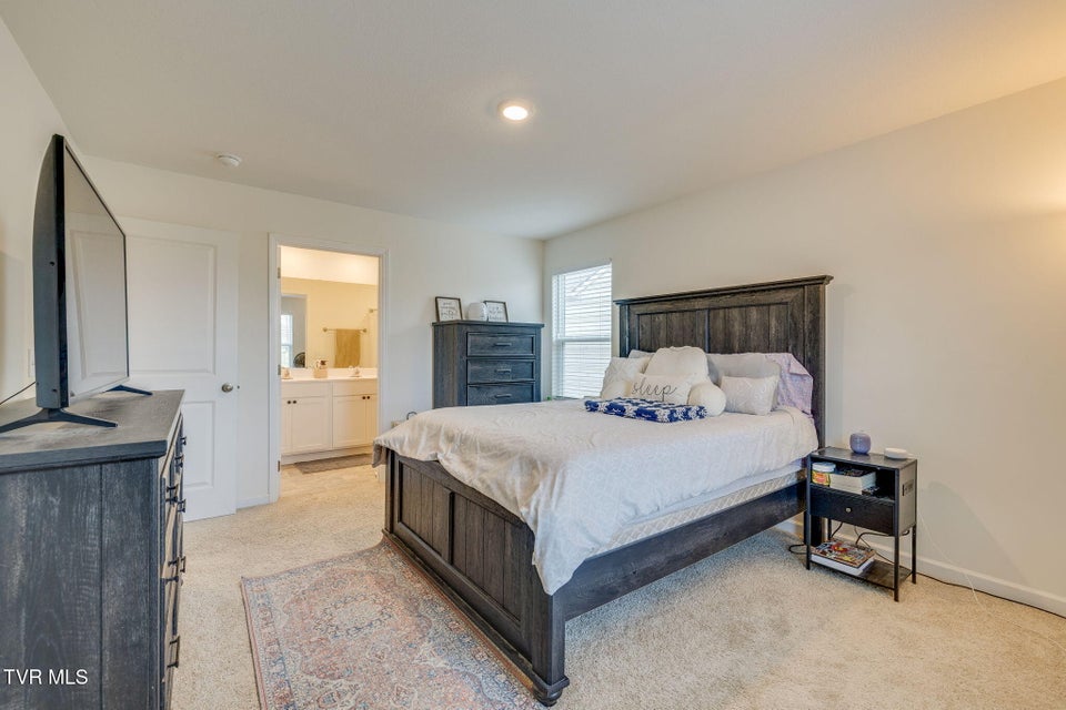 Photo #17: 535 Cox Hollow Road