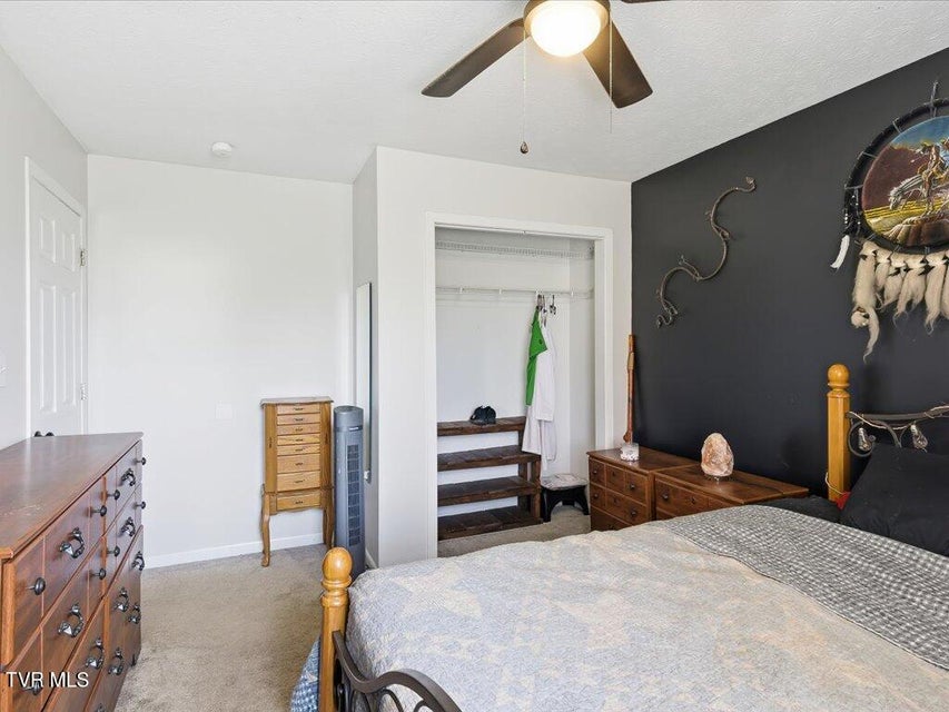 Photo #10: 1663 Meadow Spring Drive