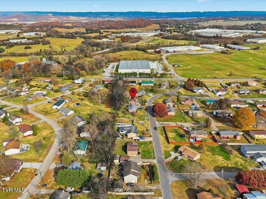 Photo #25: 1663 Meadow Spring Drive