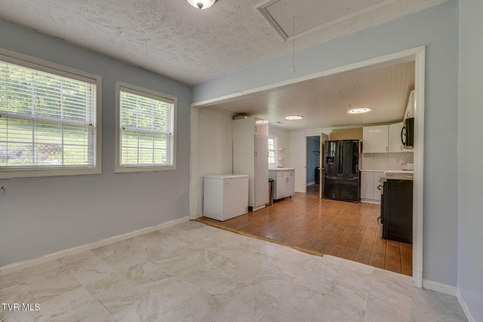 Photo #9: 23270 Denton Valley Road