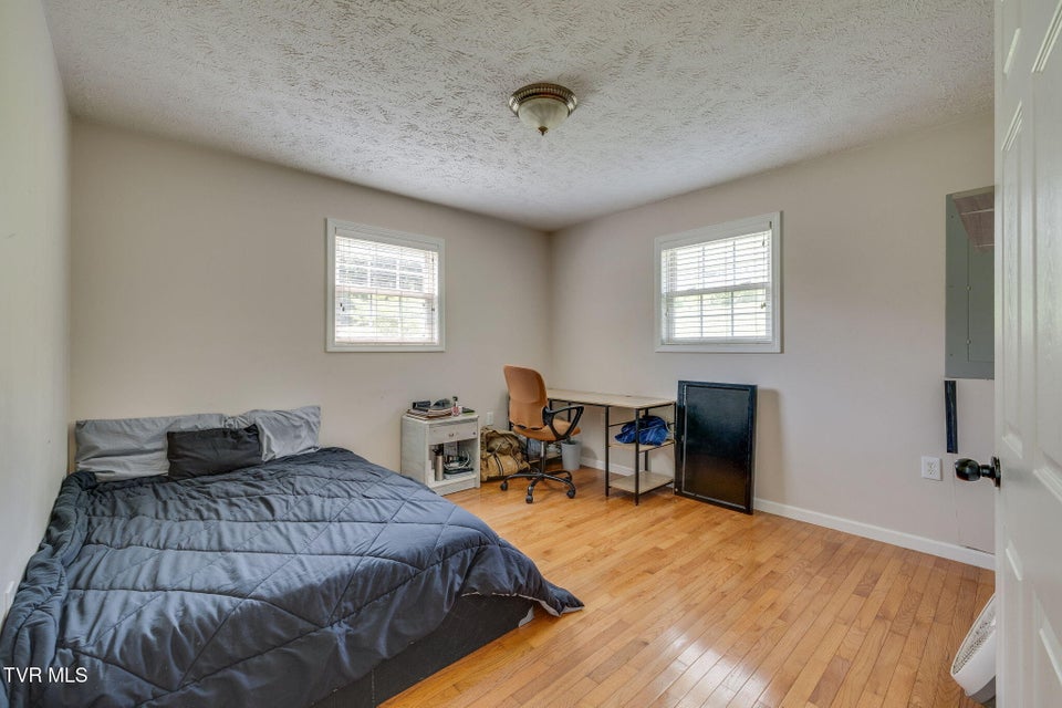 Photo #21: 23270 Denton Valley Road