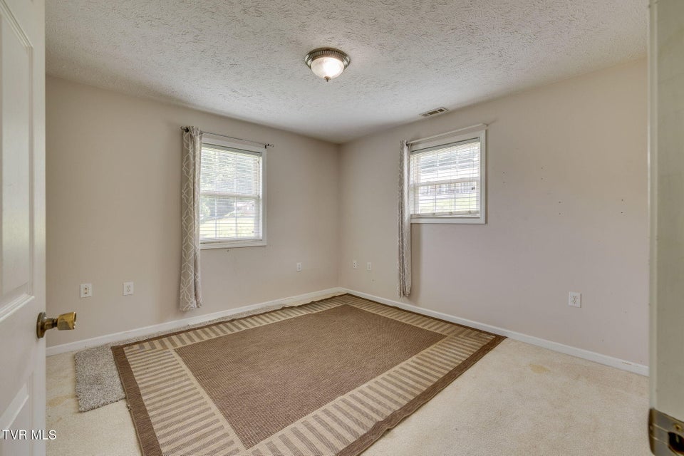 Photo #32: 23270 Denton Valley Road