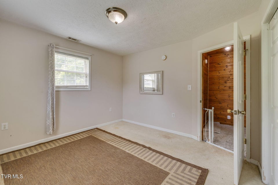 Photo #33: 23270 Denton Valley Road