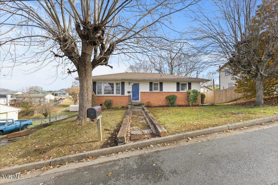 Photo #2: 614 Roan Street