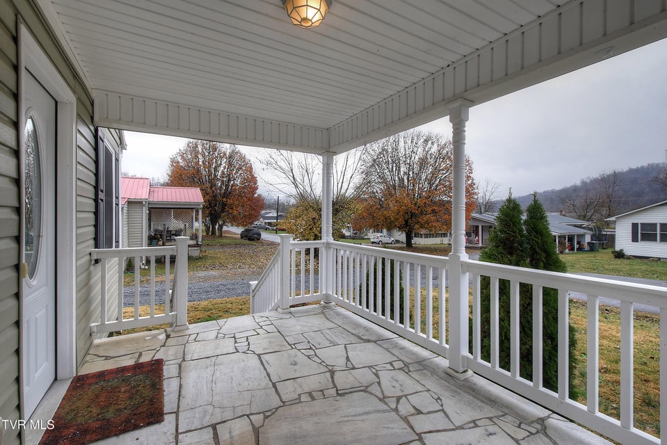 Photo #5: 1004 Dejarnette Street