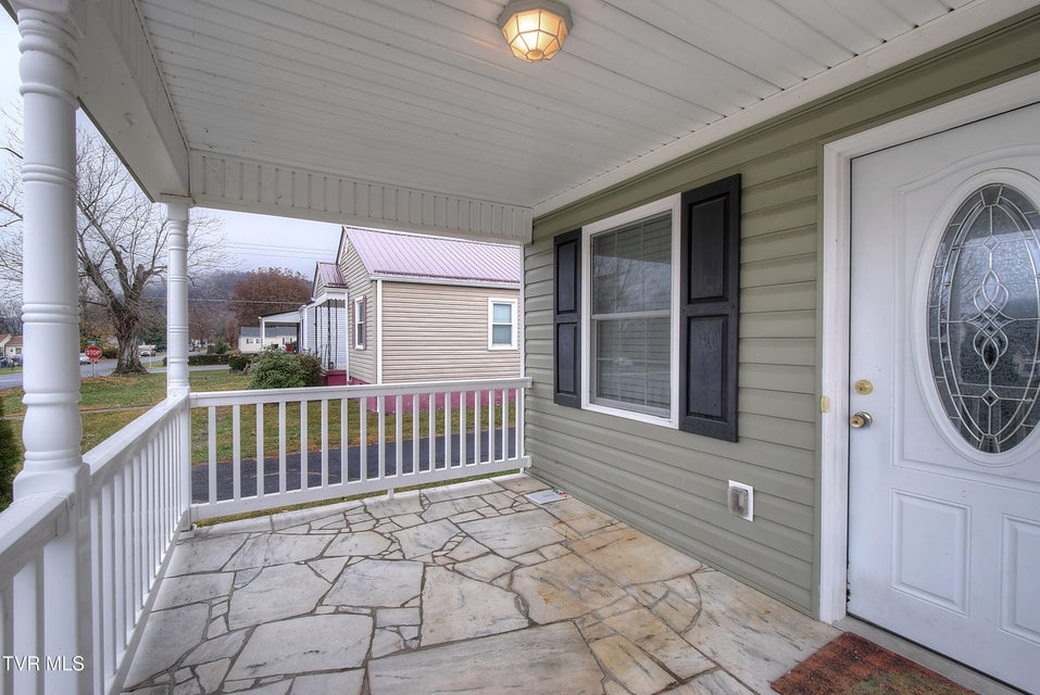 Photo #7: 1004 Dejarnette Street