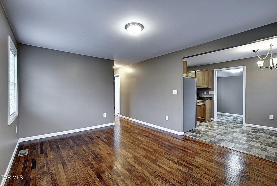 Photo #9: 1004 Dejarnette Street