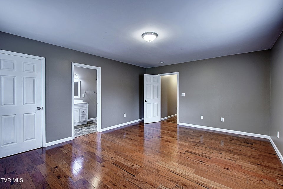 Photo #22: 1004 Dejarnette Street