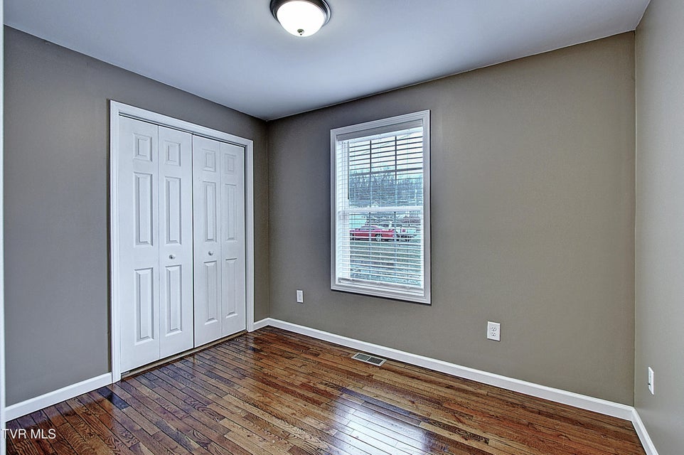 Photo #25: 1004 Dejarnette Street