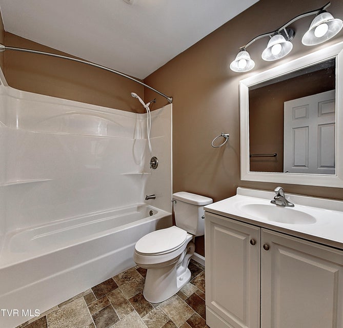 Photo #29: 1004 Dejarnette Street