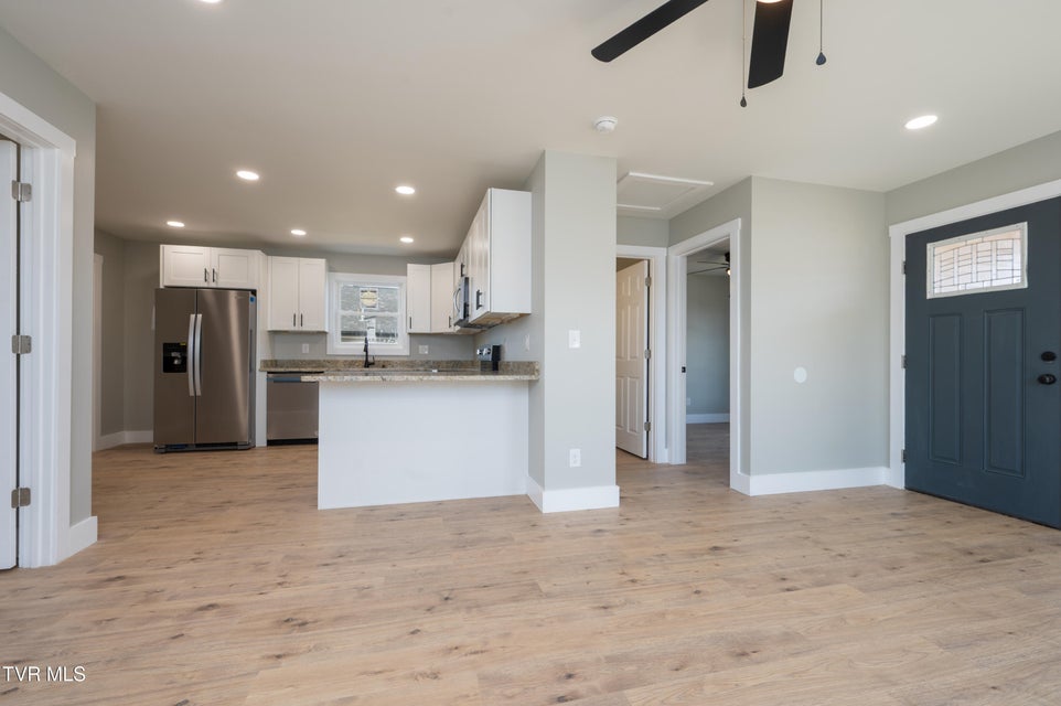 Photo #3: 504 Cedar Street