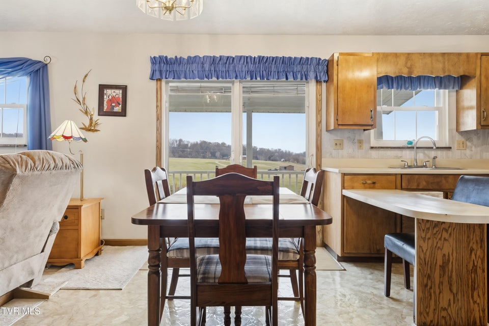 Photo #12: 3859 Newport Highway