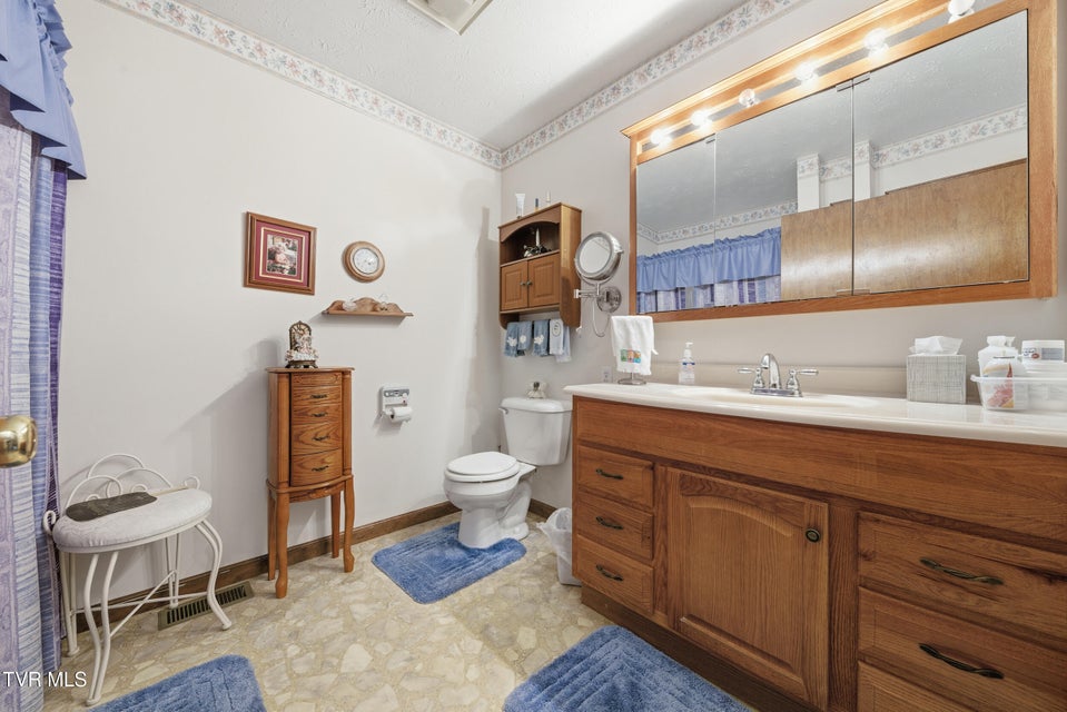 Photo #19: 3859 Newport Highway