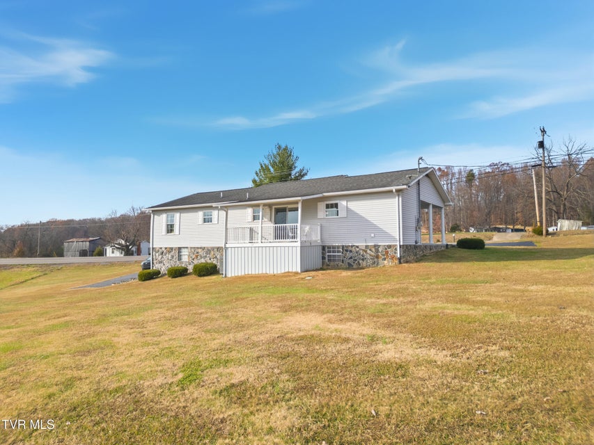 Photo #37: 3859 Newport Highway