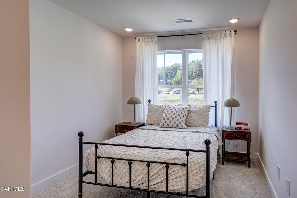 Photo #17: 4129 Gambrel Oaks Street