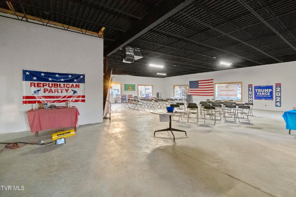 Photo #14: 914 Snapps Ferry Road