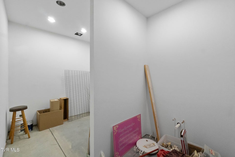 Photo #17: 914 Snapps Ferry Road