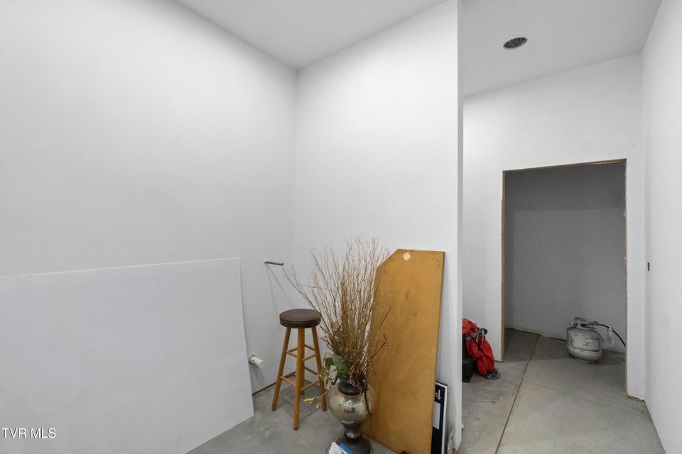 Photo #18: 914 Snapps Ferry Road