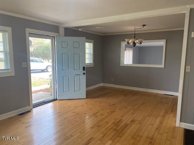 Photo #8: 2107 Valley Lane Lane