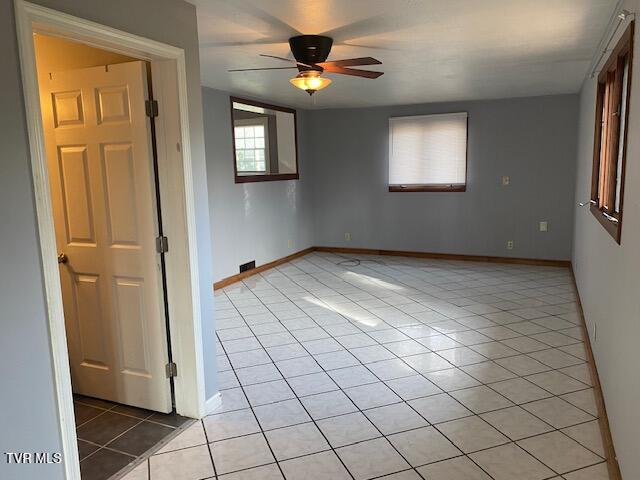 Photo #24: 2107 Valley Lane Lane