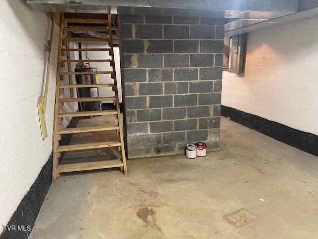 Photo #35: 2107 Valley Lane Lane