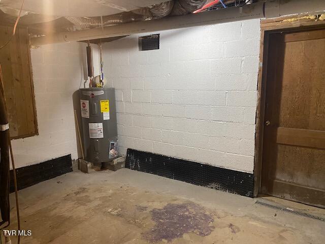 Photo #34: 2107 Valley Lane Lane