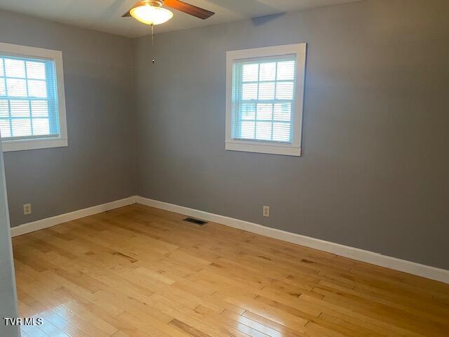 Photo #42: 2107 Valley Lane Lane