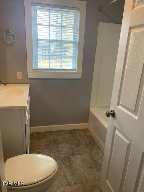 Photo #36: 2107 Valley Lane Lane