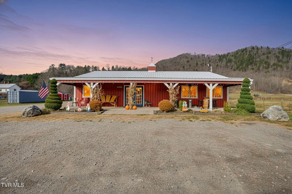 Photo #10: 4020 Roan Creek Road