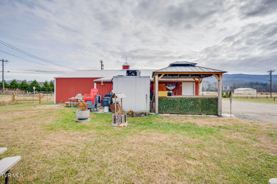 Photo #24: 4020 Roan Creek Road