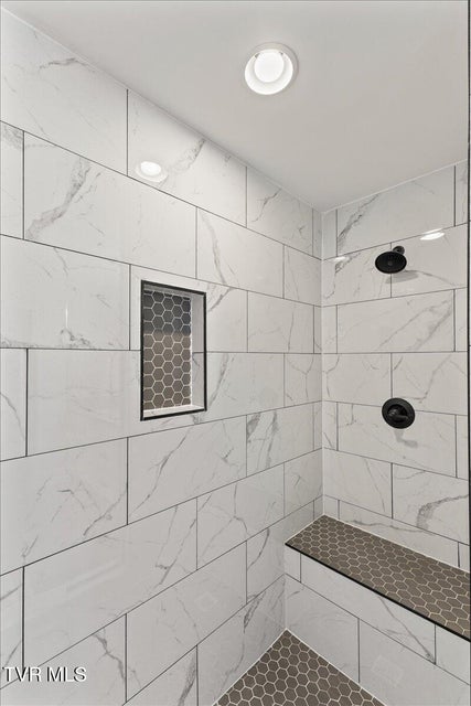 Photo #18: 218 Old Siam Road