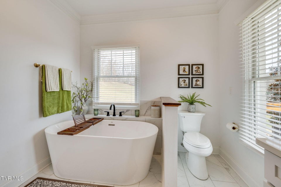 Photo #34: 367 Isley Drive